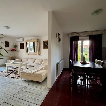 Mala Oaza Apartament *